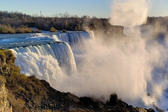 tour-of-maid-of-the-mist-and-cave-of-the-winds
