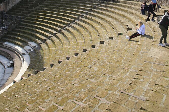 tour-of-pompeii-for-kids-families-with-alex-and-his-team