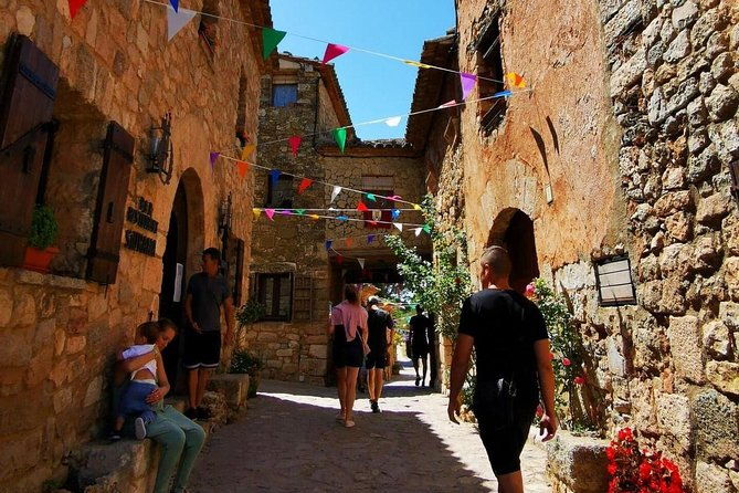 tour-siurana-medieval-village-with-hotel-pickup