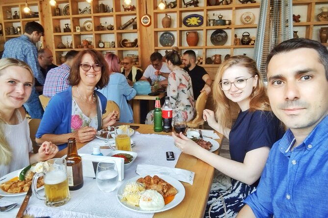 traditional-lunch-and-old-town-private-tour-with-a-local-guide