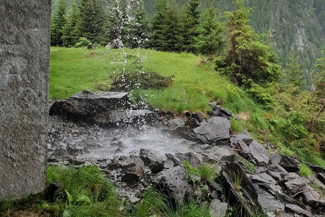 transfagarasan-highway-and-balea-lake-e-bike-tour-2