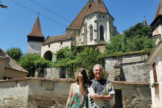 transylvania-gems-sighisoara-medias-biertan-gypsy-encounter