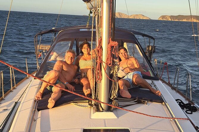 trip-afternoon-in-a-private-sailing-boat-in-the-tayrona-park