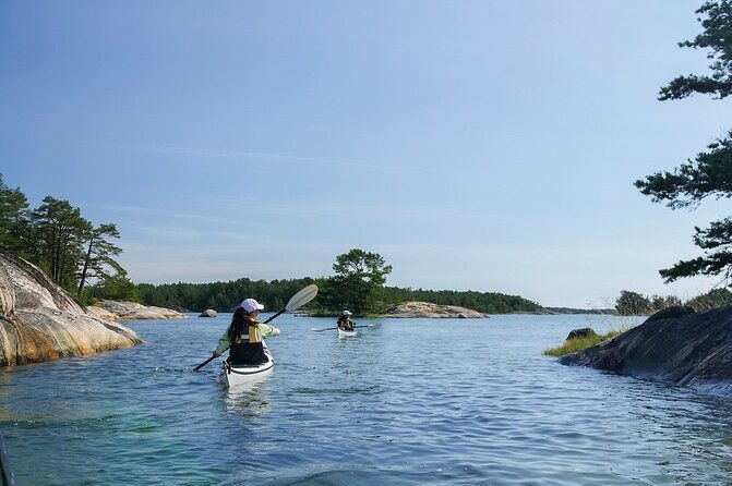 turku-archipelago-kayaking-evening