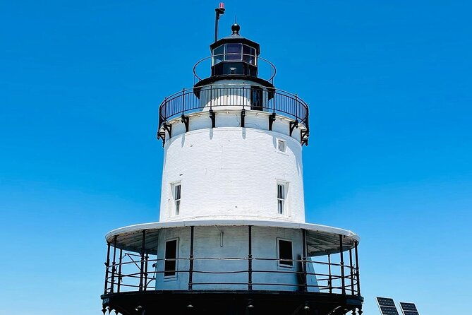 two-hour-lighthouse-bicycle-tour-from-south-portland-mellow