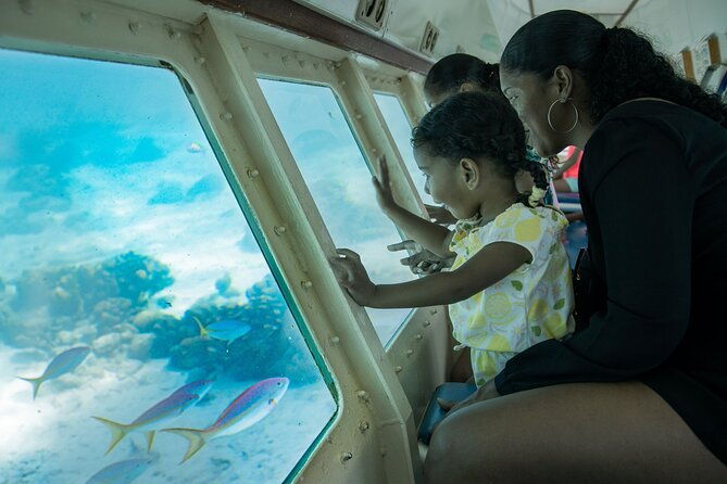 underwater-seaworld-explorer-experience-in-curacao