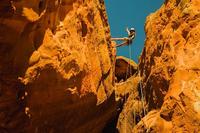 utv-ride-climb-and-rappel-window-to-the-dunes-experience-2