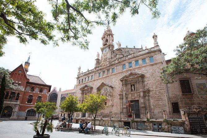 valencia-san-nicolas-silk-museum-and-santos-juanes-church