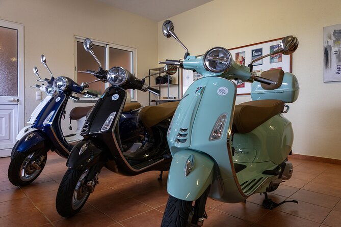 vespa-primavera-24-hour-rental-in-madeira-2