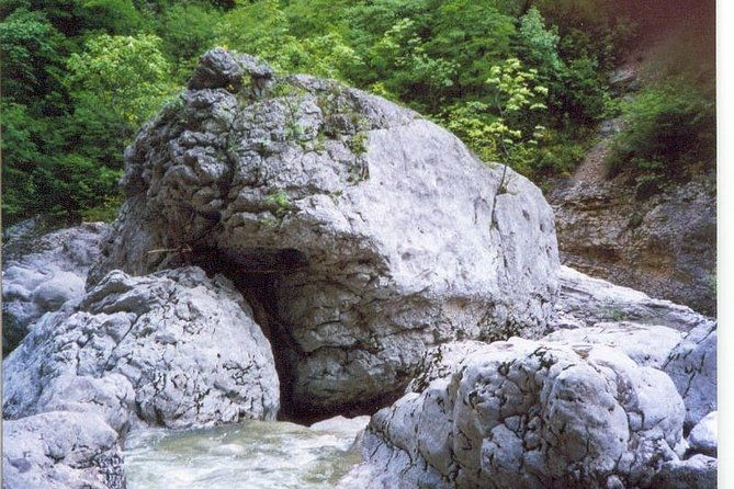 vikos-gorge-daily-hike