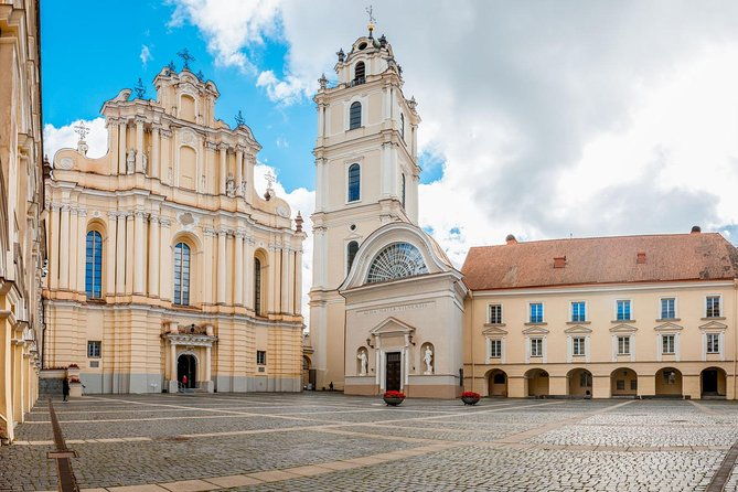vilnius-day-trip-or-airport-transfer