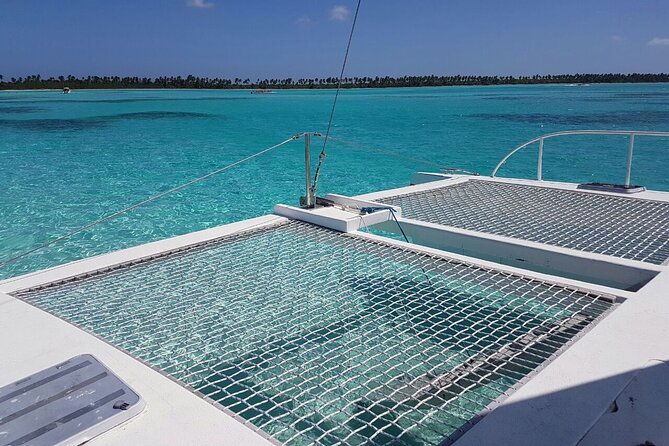 vip-catamaran-with-snorkeling