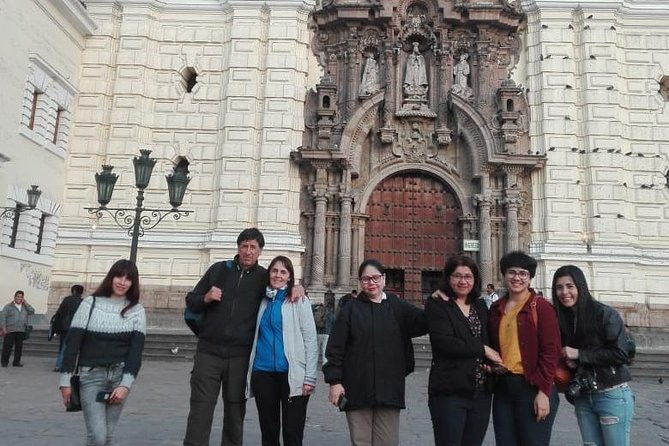 visits-and-tours-to-the-historic-center-lima-and-miraflores