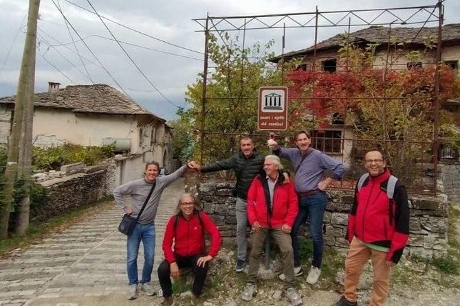 walking-tour-the-old-bazaar-cfake-dunavat-ali-pasha-bridge