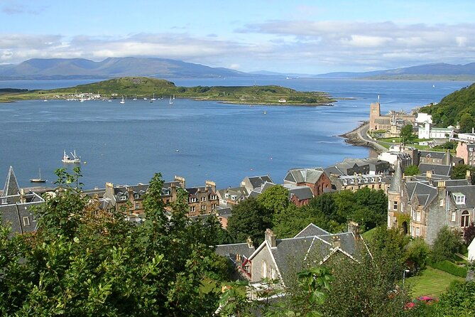 west-coast-lochs-castles-tour-from-glasgow-2