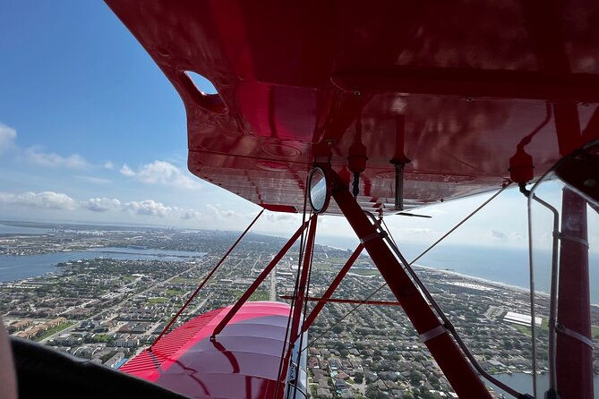 west-end-tour-open-cockpit-biplane-ride