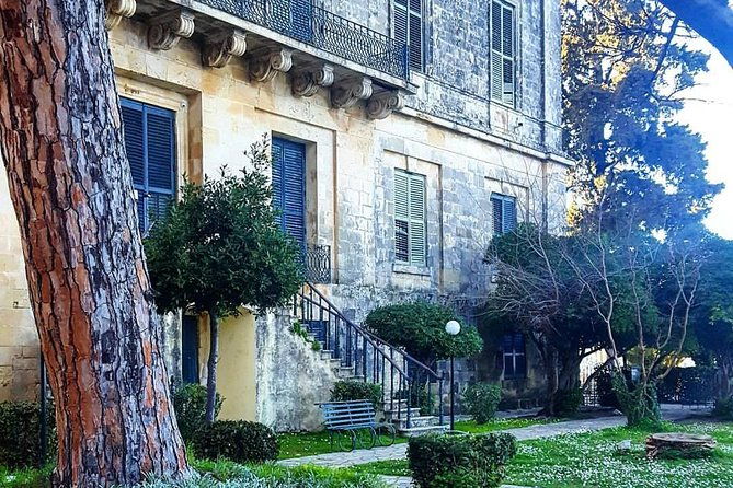 wine-tour-and-olive-tasting-small-group-tour