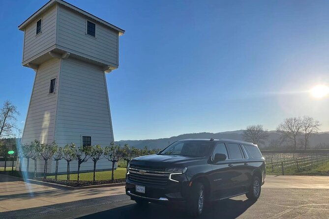 winery-and-vineyard-transportation-in-luxury-full-size-black-suv