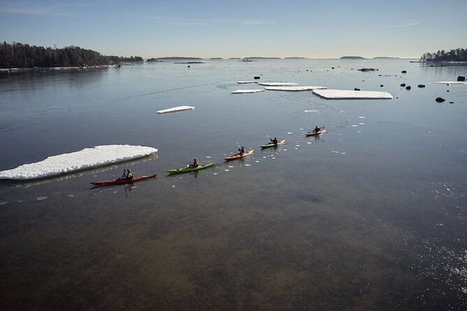 winter-kayaking-in-eastern-helsinki-archipelago