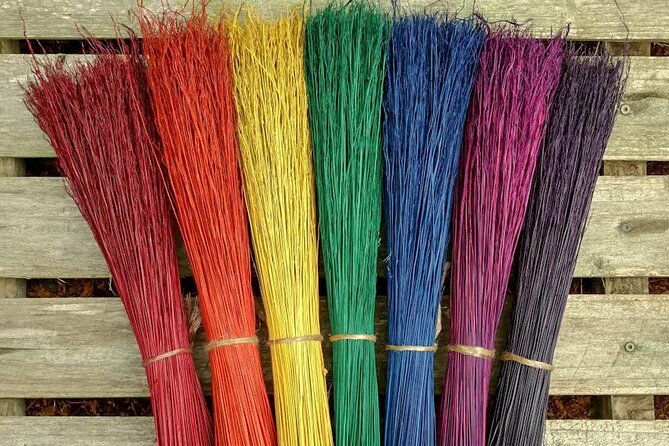 witch-city-broom-making-workshop-in-salem