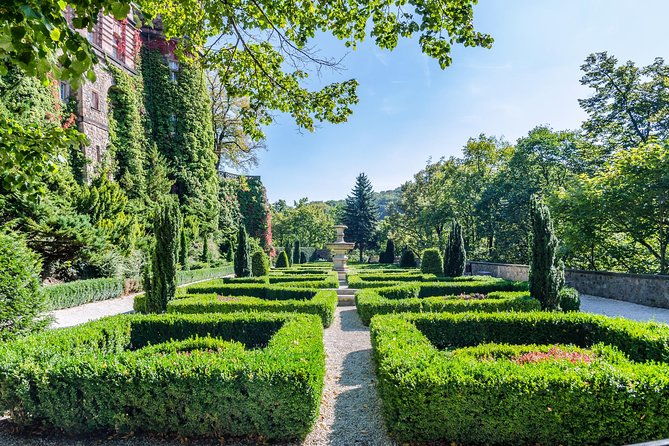 wroclaw-to-ksiaz-castle-and-church-of-peace-in-swidnica-half-day-tour