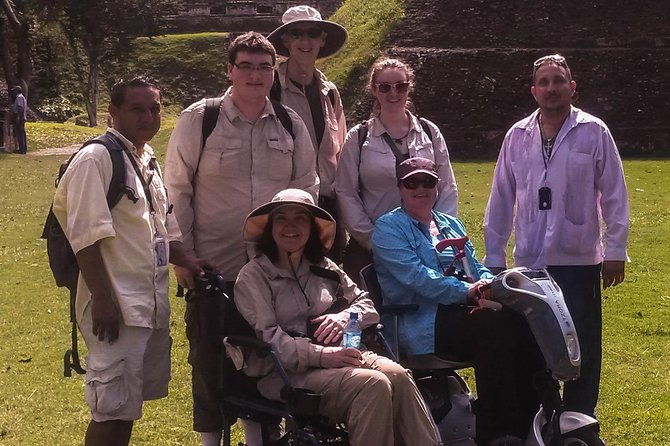 xunantunich-day-trip-from-belize-city