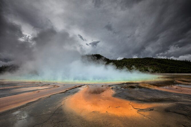 yellowstone-grand-teton-national-parks-small-group-4-day-tour
