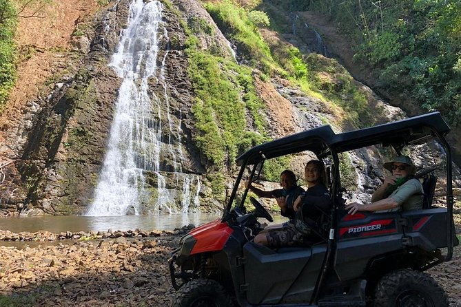 4x4-happy-jungle-booze-cruise