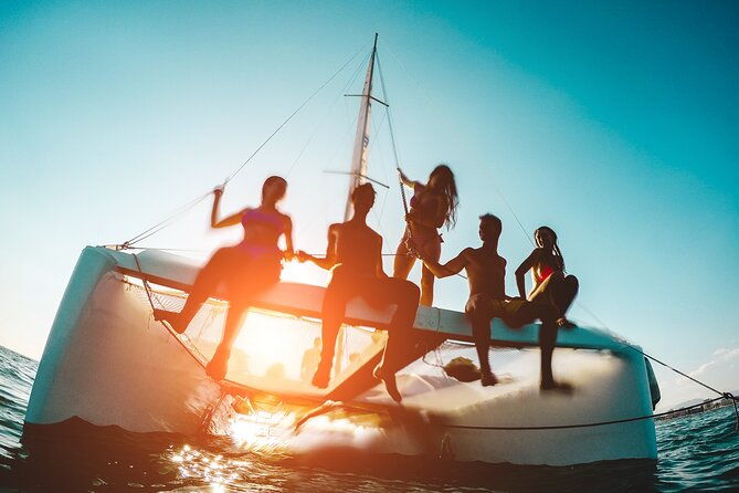 5-hour-guided-sunset-boat-tour-in-tamarindo-costa-rica