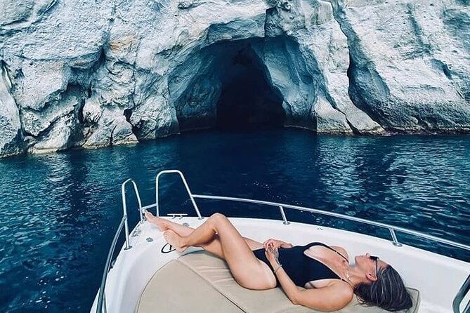 5-hours-boat-rental-at-milos-with-captain
