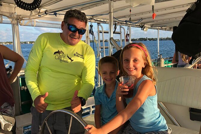 1-5-hour-bay-side-key-largo-sunset-cruise-on-a-spacious-catamaran