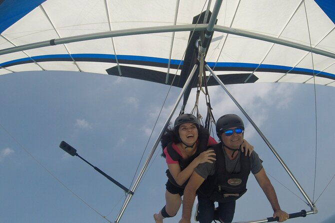 1-hour-hang-gliding-paragliding-full-package-experience-in-rio
