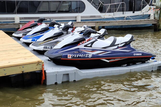 1-hour-single-jet-ski-rental-in-seabrook-up-to-2-passengers-2
