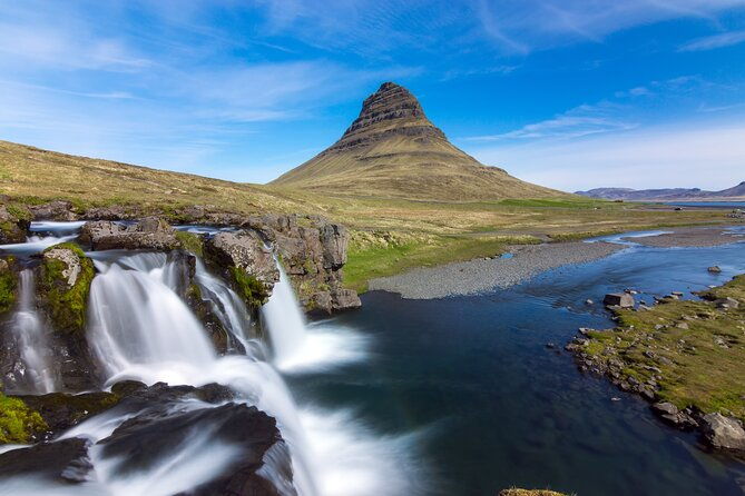 2-day-west-coast-tour-lava-cave-snaefellsnes-silver-circle