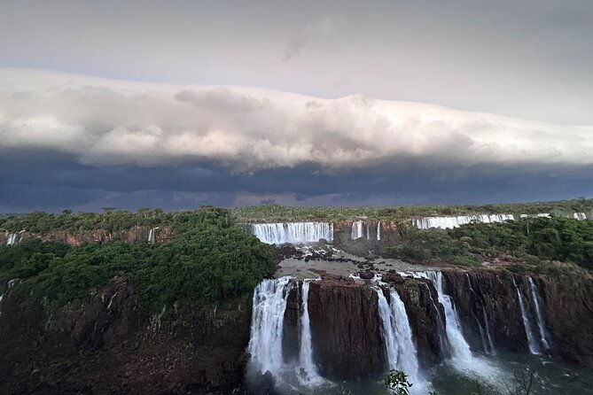 2-days-private-brasil-argentina-experience-iguassu-falls