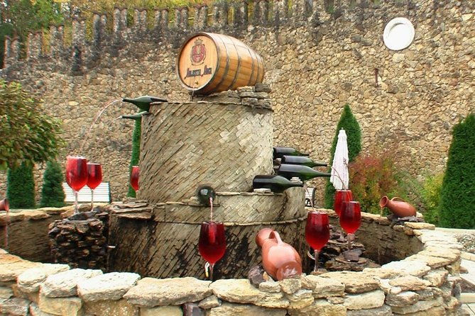 2-excursions-in-one-day-milestii-mici-winery-tiraspol-city-and-bender-fortress-2