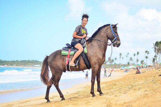 2-hour-horseback-riding-tour-at-sunset-from-punta-cana