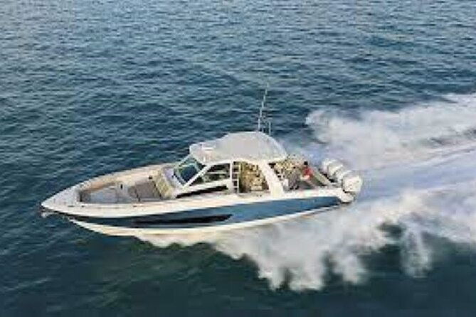 2-hour-maalaea-humpback-whale-watching-cruise-for-up-to-6-guests-2