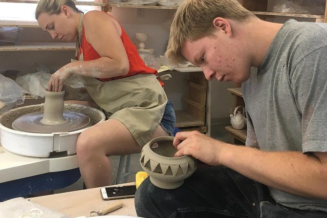 2-hour-pottery-workshop-and-studio-tour-in-ojai