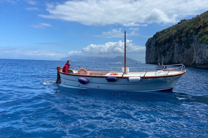 2-hours-guided-sunset-tour-of-the-island-of-capri-with-aperitif