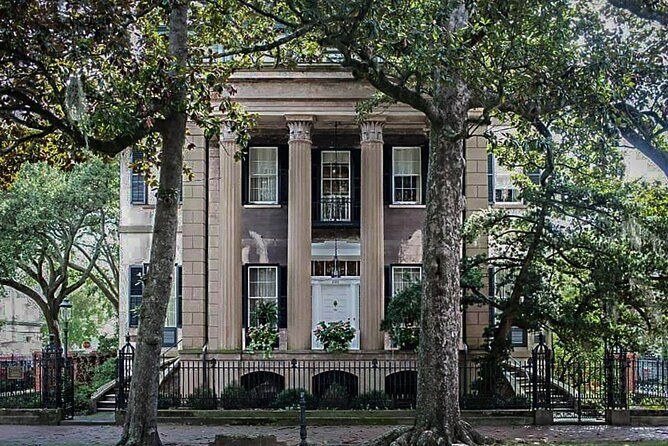 2-hours-savannah-architectural-tour-2