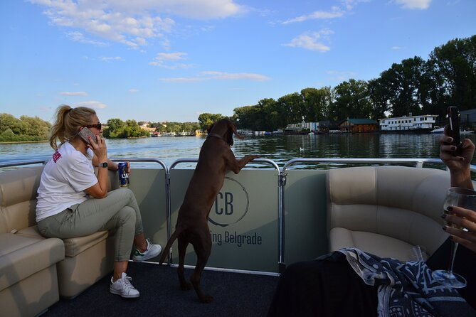 2-hours-sightseeing-boat-cruise-drinks-included