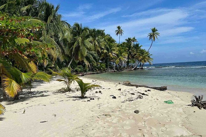 2d-1n-over-the-ocean-cabin-in-san-blas-includes-meals-and-tour
