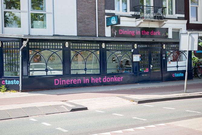 3-course-dinner-in-the-dark-amsterdam