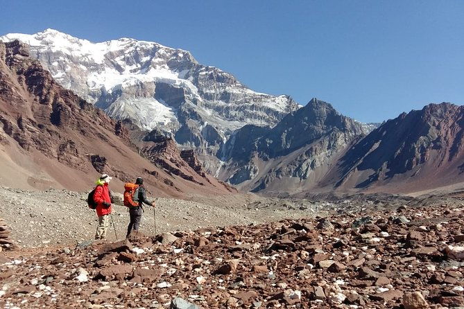 3-days-trek-to-plaza-francia-in-aconcagua-park