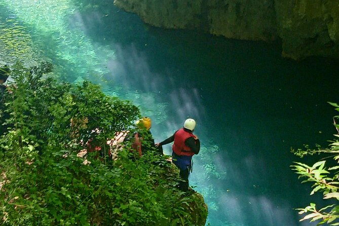 3-hour-guided-canyoning-in-the-cocciglia-gorges-2