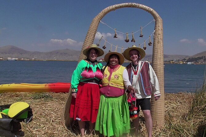 3-hours-of-route-during-sunset-in-kayak-by-lake-titicaca