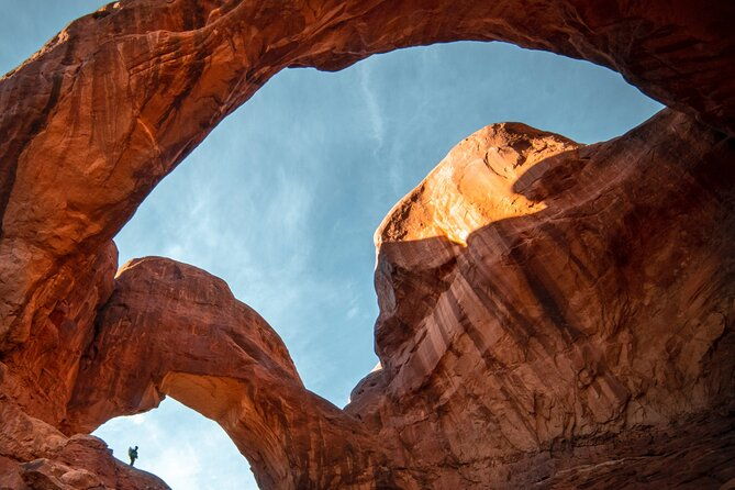 3-hours-sunset-arches-national-park-pavement-sights-tour