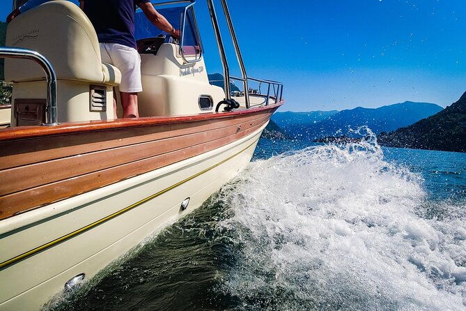 3h-private-cruise-on-a-beautiful-wooden-speedboat-on-lake-como