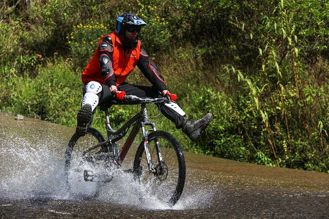 4-days-machu-picchu-with-biking-rafting-ziplining